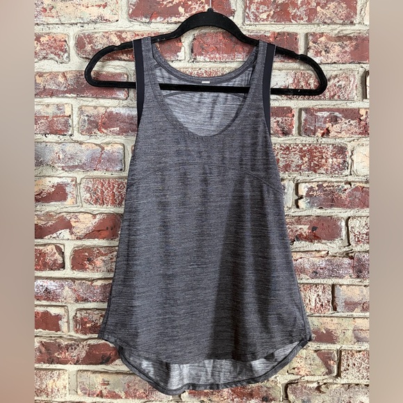 lululemon athletica Tops - Lululemon On Track Singlet Tank Size 6 Gray Racerback Athletic Top